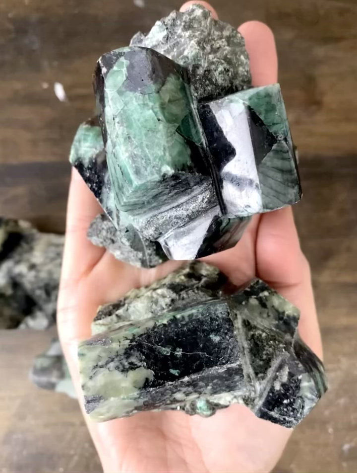 Emerald Stone Cluster