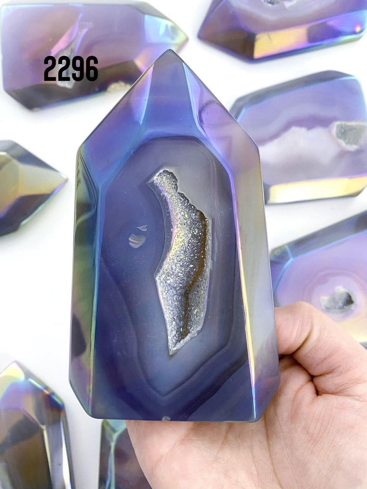 Aura Agate Towers - Uncommon Rocks
