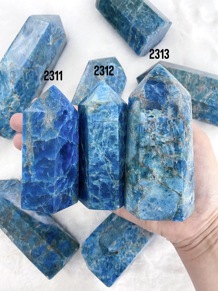 Apatite Towers - Uncommon Rocks