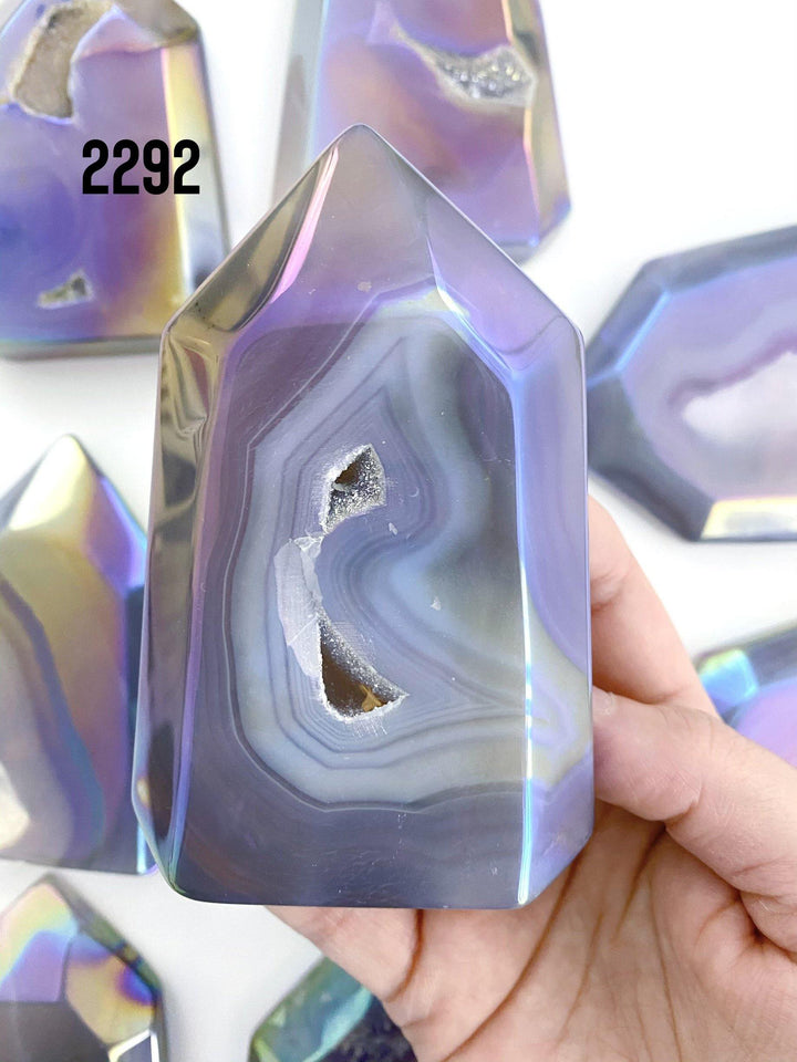 Aura Agate Towers - Uncommon Rocks