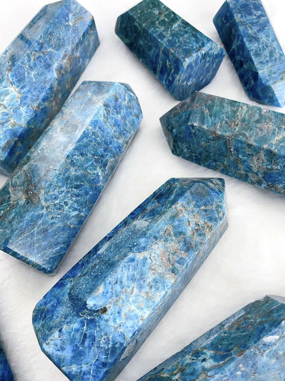 Apatite Towers - Uncommon Rocks