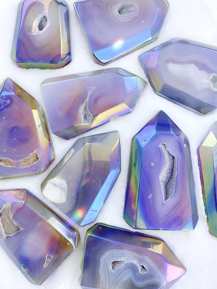 Aura Agate Towers - Uncommon Rocks