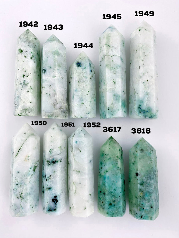 Chrysocolla in Quartz Towers