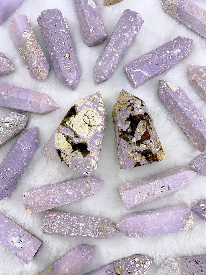 Phosphosiderite Towers - Uncommon Rocks