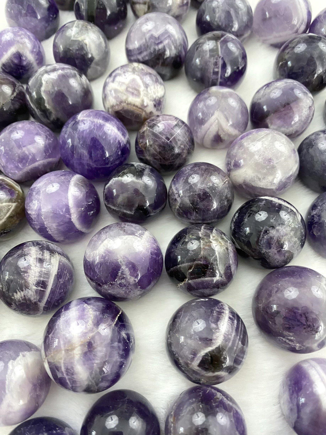 Chevron Spheres - Uncommon Rocks