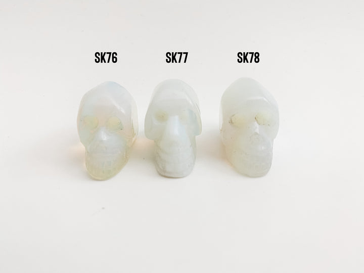 Opalite mini Skulls