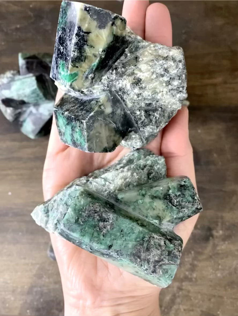 Emerald Stone Cluster