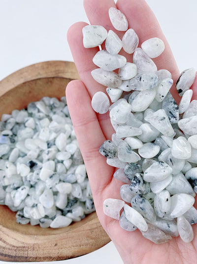 Moonstone Tumbled Chips