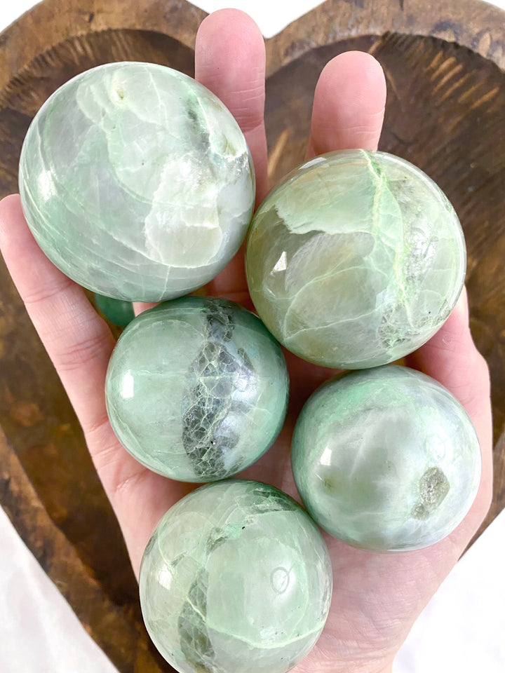Garnierite Spheres